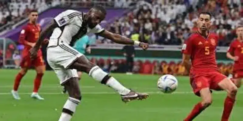 阿圭罗纪录之路受阻：挑战与奇迹-中欧体育