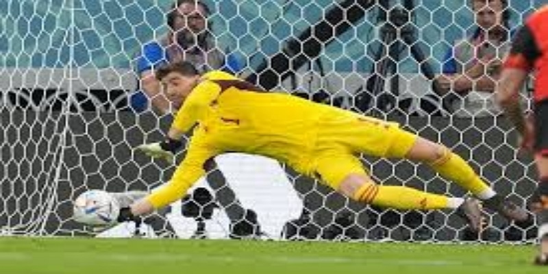 比赛走势—领先、被追平与库尔图瓦的逆天神扑 - 中欧体育