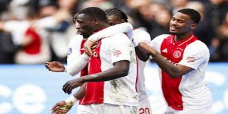 英超生涯与社会使命 — 中欧体育