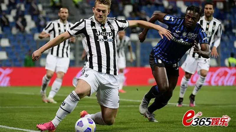 中欧体育 尤文图斯的经典战役回顾